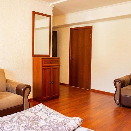 Nuri Hotel Стадион Karaganda Ngoại thất bức ảnh