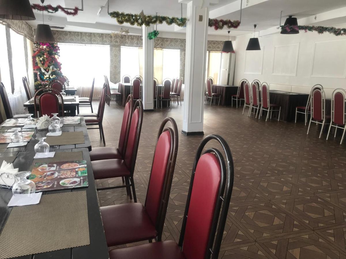 Nuri Hotel Стадион Karaganda Ngoại thất bức ảnh